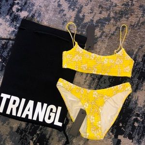 Normal Bottom swimsuit set with bag.